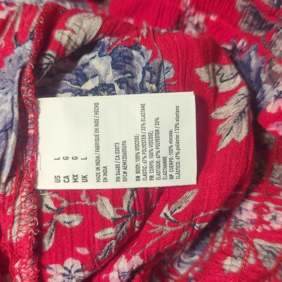 American Eagle Outfitters red blue floral romper - Picture 7 of 9